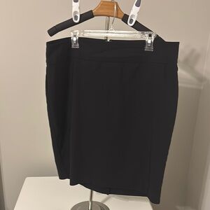 Elegant Black Women's Skirt